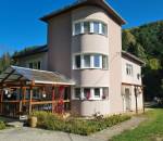 Zaujímavá väčšia nehnuteľnosť na bývanie, podn