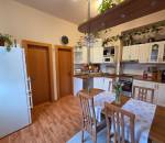 E985B6DA-4A3D-4431-8E71-87CA1FFB00C6_1_105_c